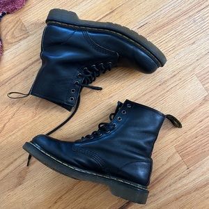 Dr. Martens Original Combat Boots